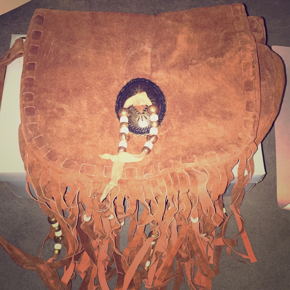 Brown western swayed shoulder bag